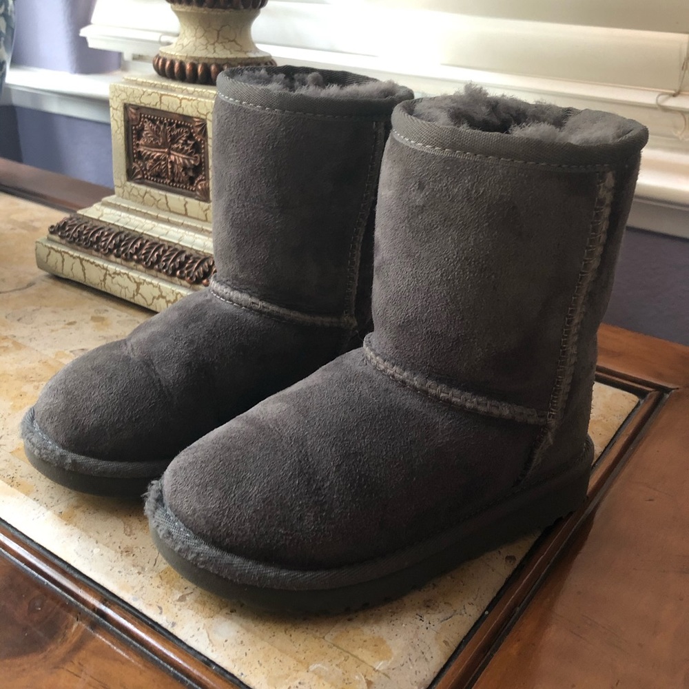 Ugg boots Girl